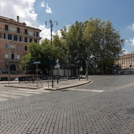 Ferienwohnung Dimora Storica Palazzo Marescalchi Belli Rom Exterior foto