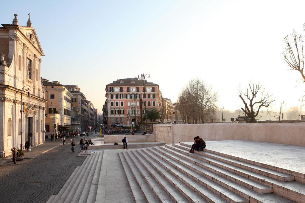 Ferienwohnung Dimora Storica Palazzo Marescalchi Belli Rom Exterior foto