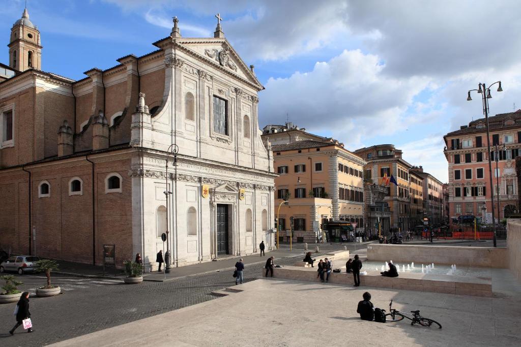 Ferienwohnung Dimora Storica Palazzo Marescalchi Belli Rom Zimmer foto